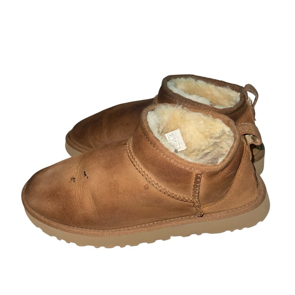 UGG Classic Ultra Mini Boots Women Size 8 - Picture 8 of 9